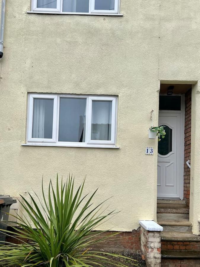 וולינגבורו 4 Bedroom Terrace House מראה חיצוני תמונה